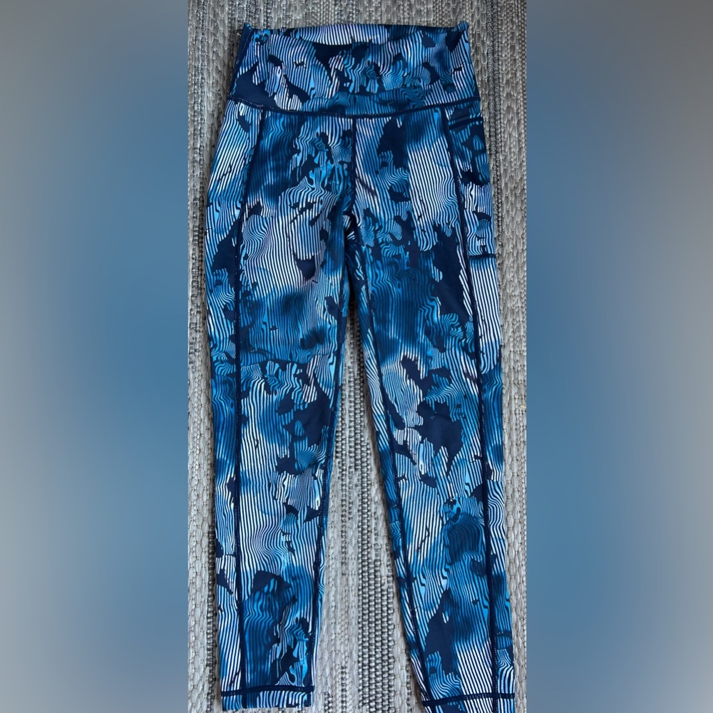 Sweaty Betty blue leggings